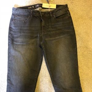 Jennifer Lopez Capri mid rise sz 14P brand NEW